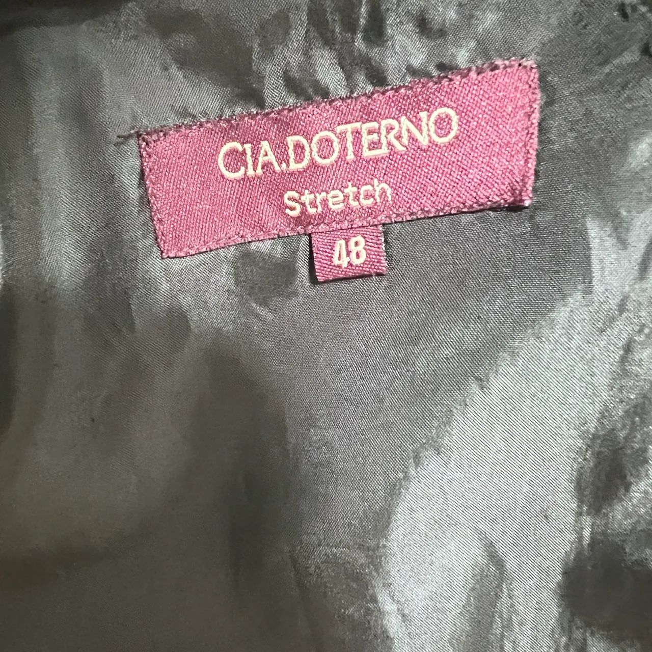 Terno e calça preto TAM 50 em poliéster  - Foto 4