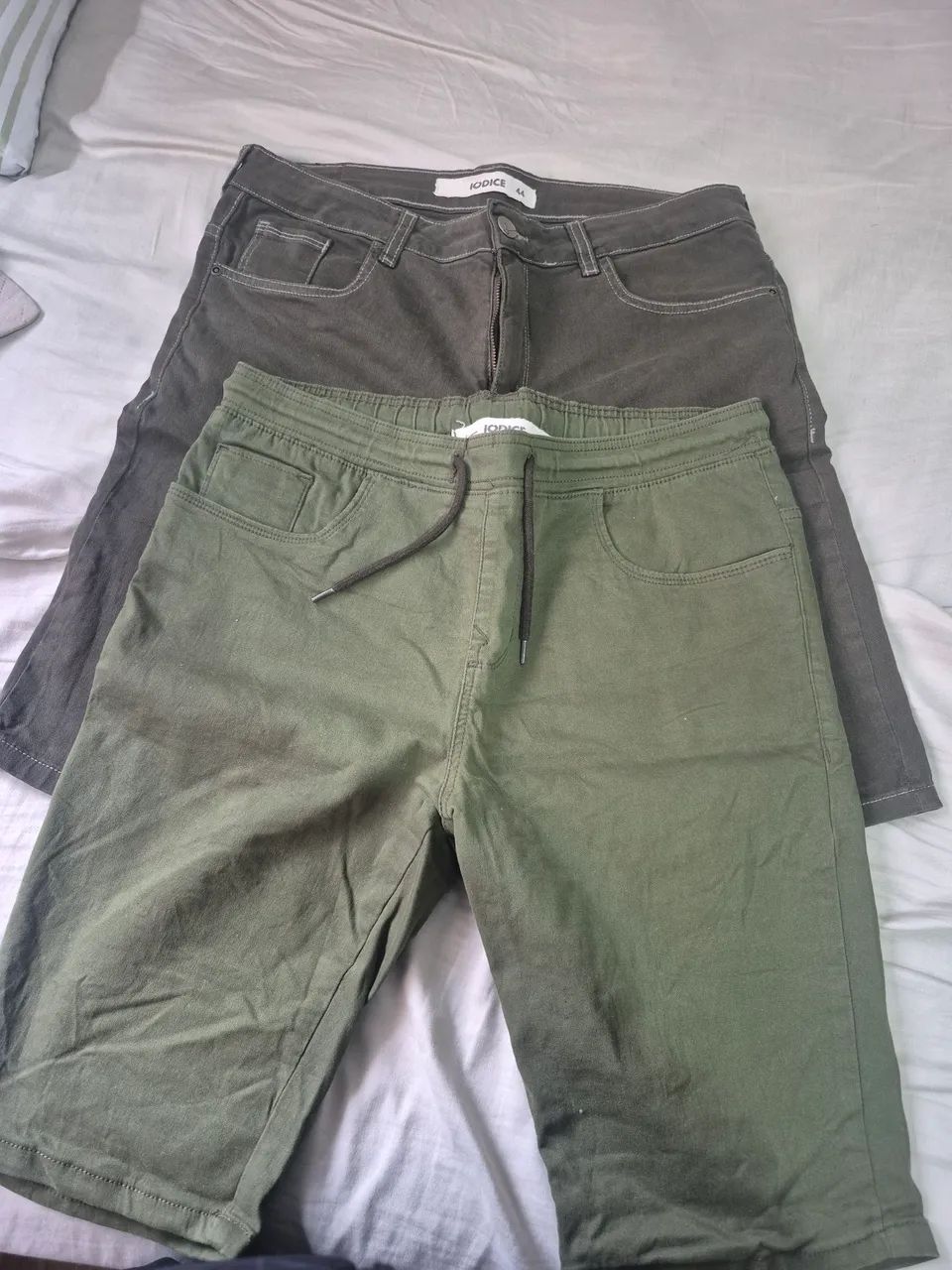 2 Bermudas de Sarja Zara 