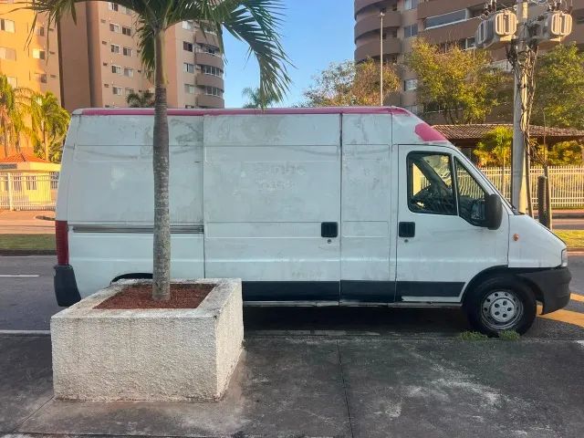 Peugeot Boxer Boxer 2.3 Furg.TB Dies. Curto/Médio 2013