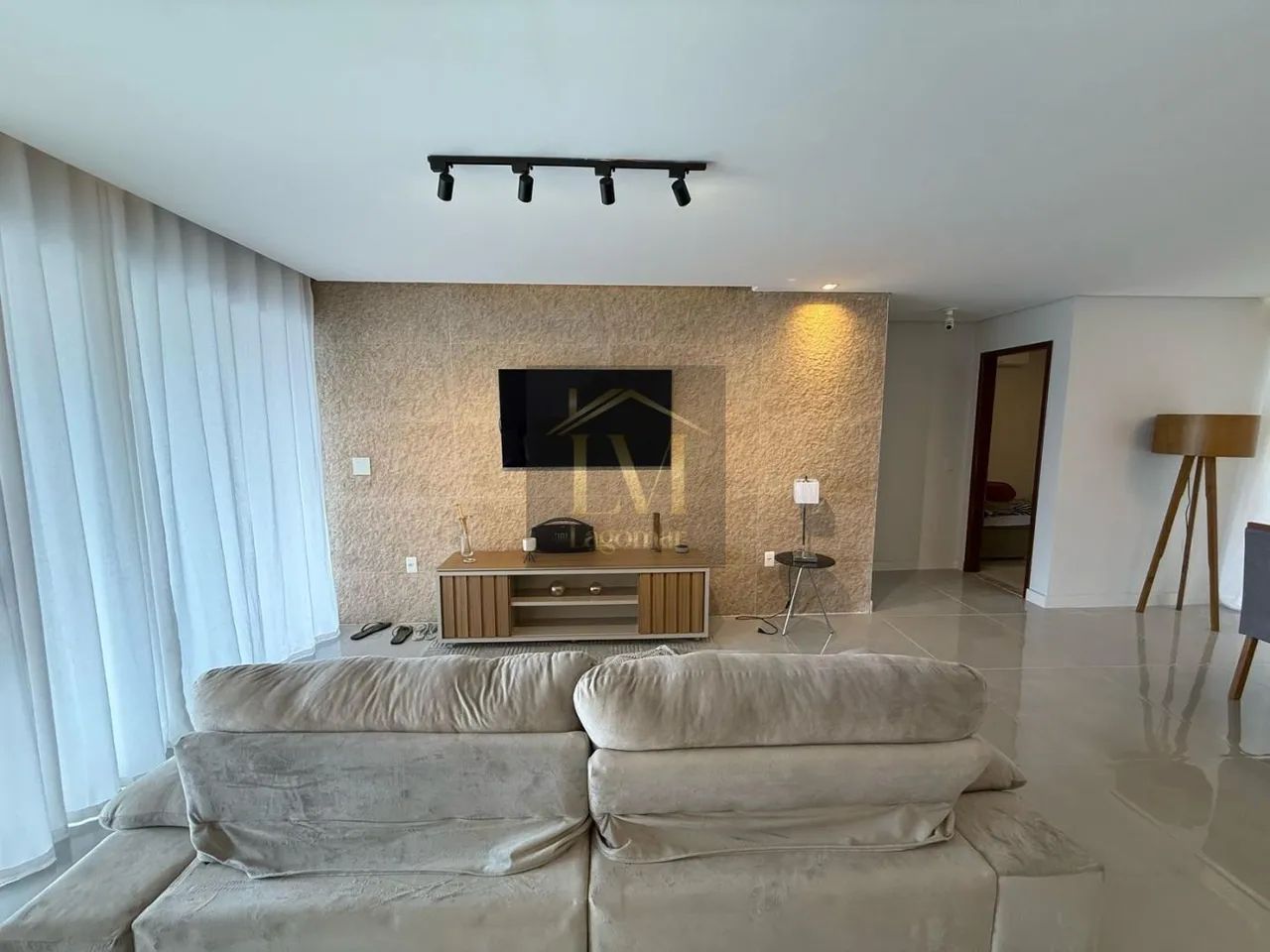 Casa a venda com piscina e ótimo acabamento - Foto 4