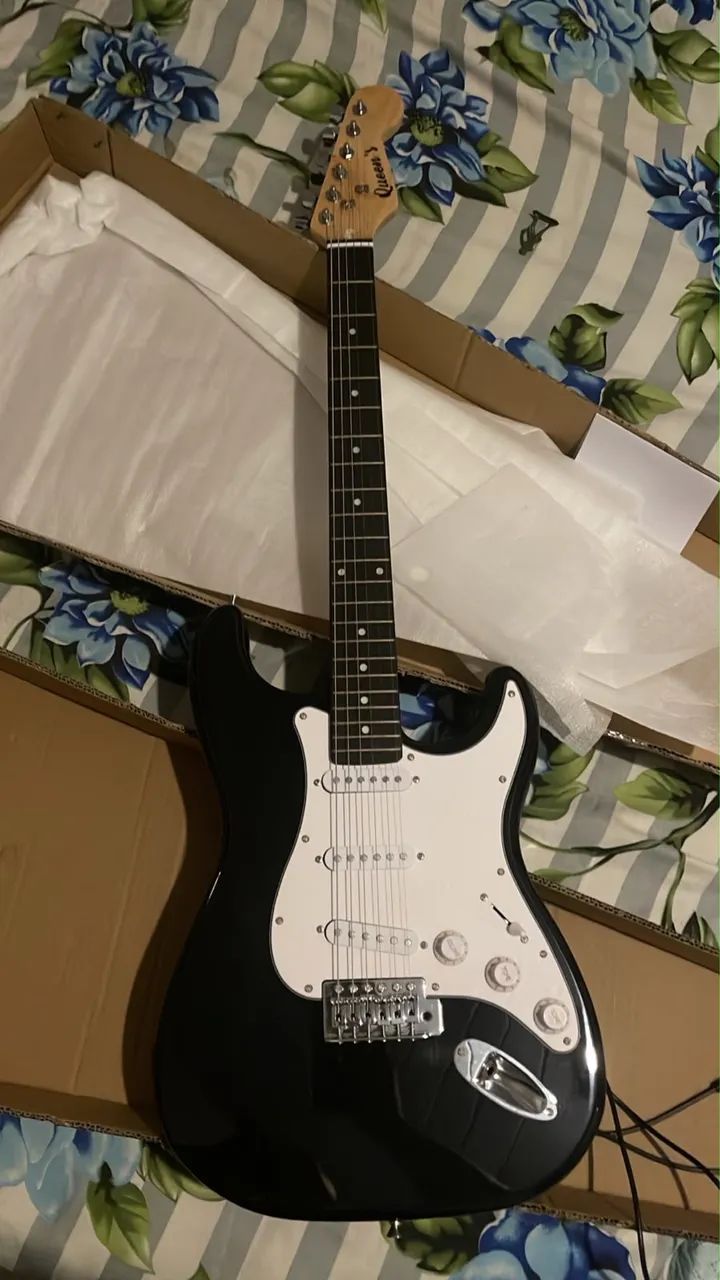 VENDA DE GUITARRA NOVA - Foto 3