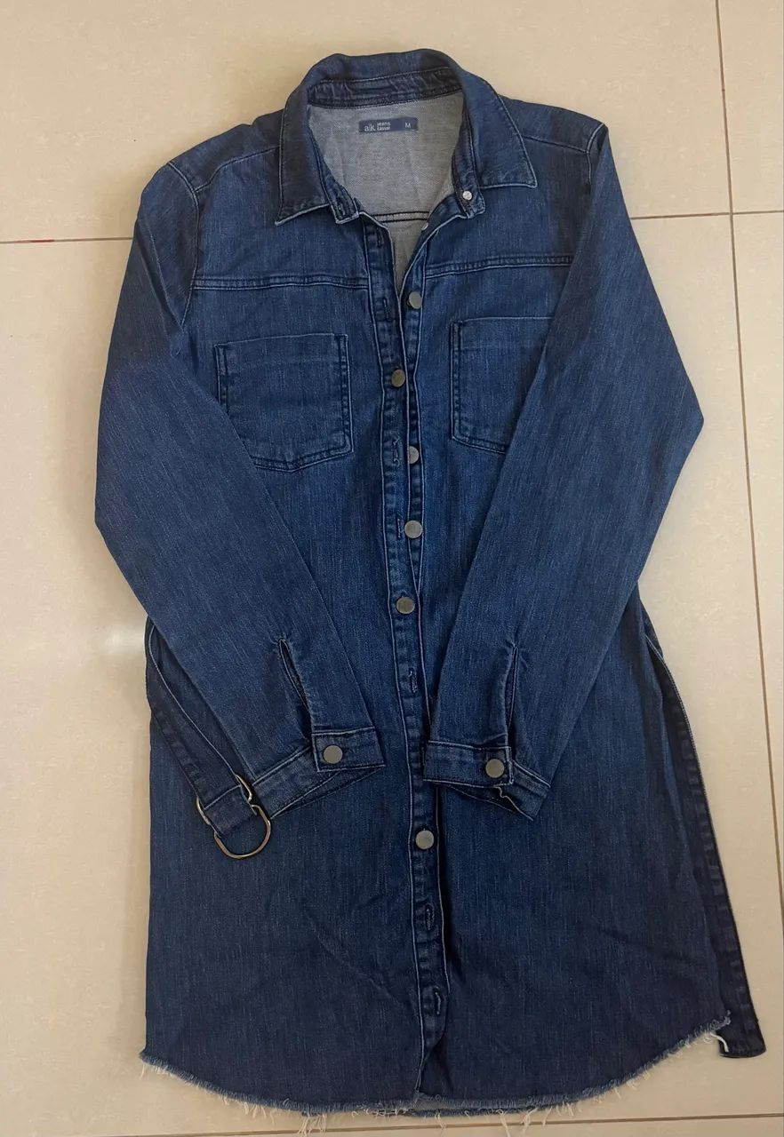 Lote de roupa feminina usada 8 peças  - Foto 3