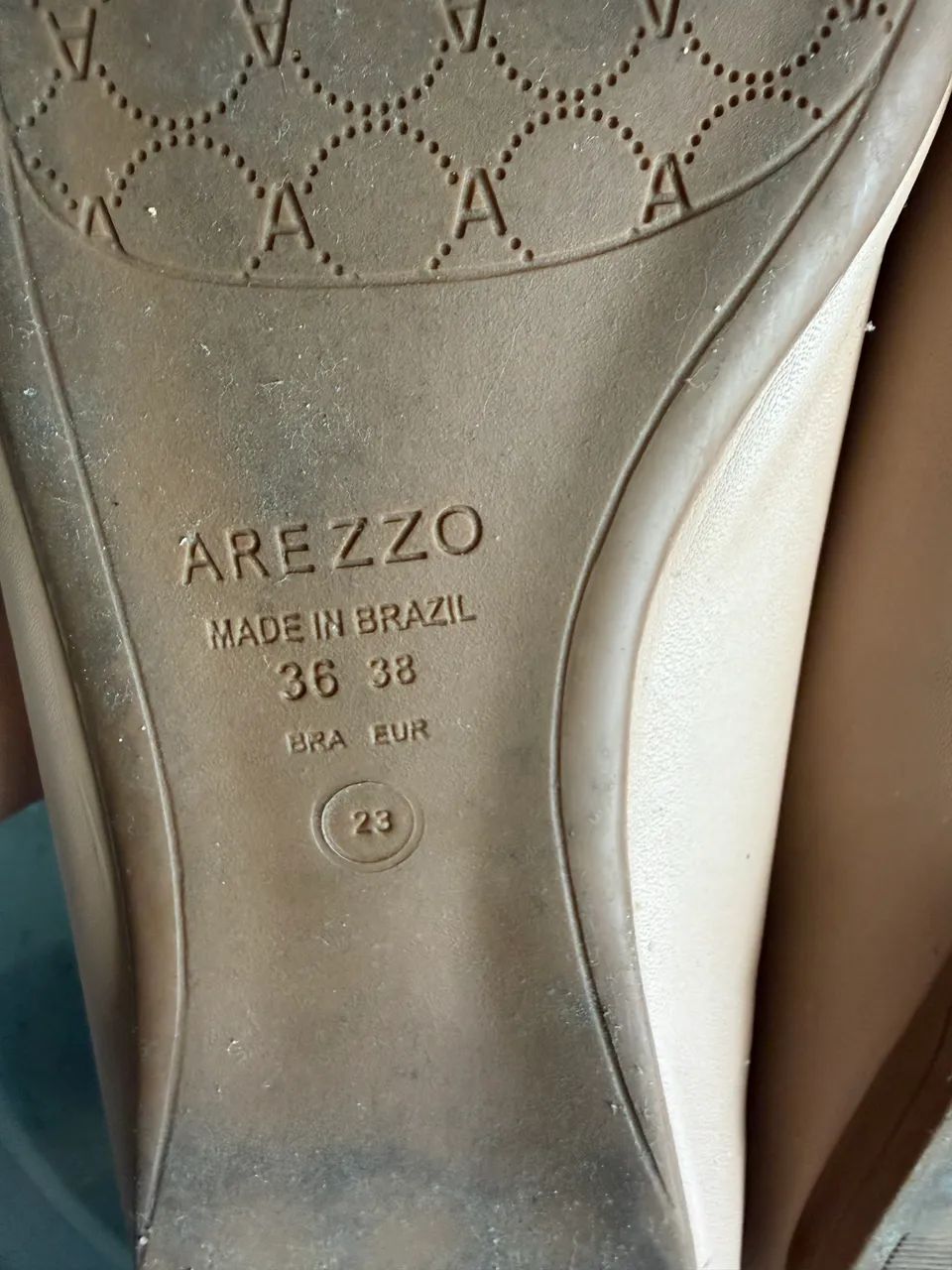 Sapatilha Arezzo - pouco usada 