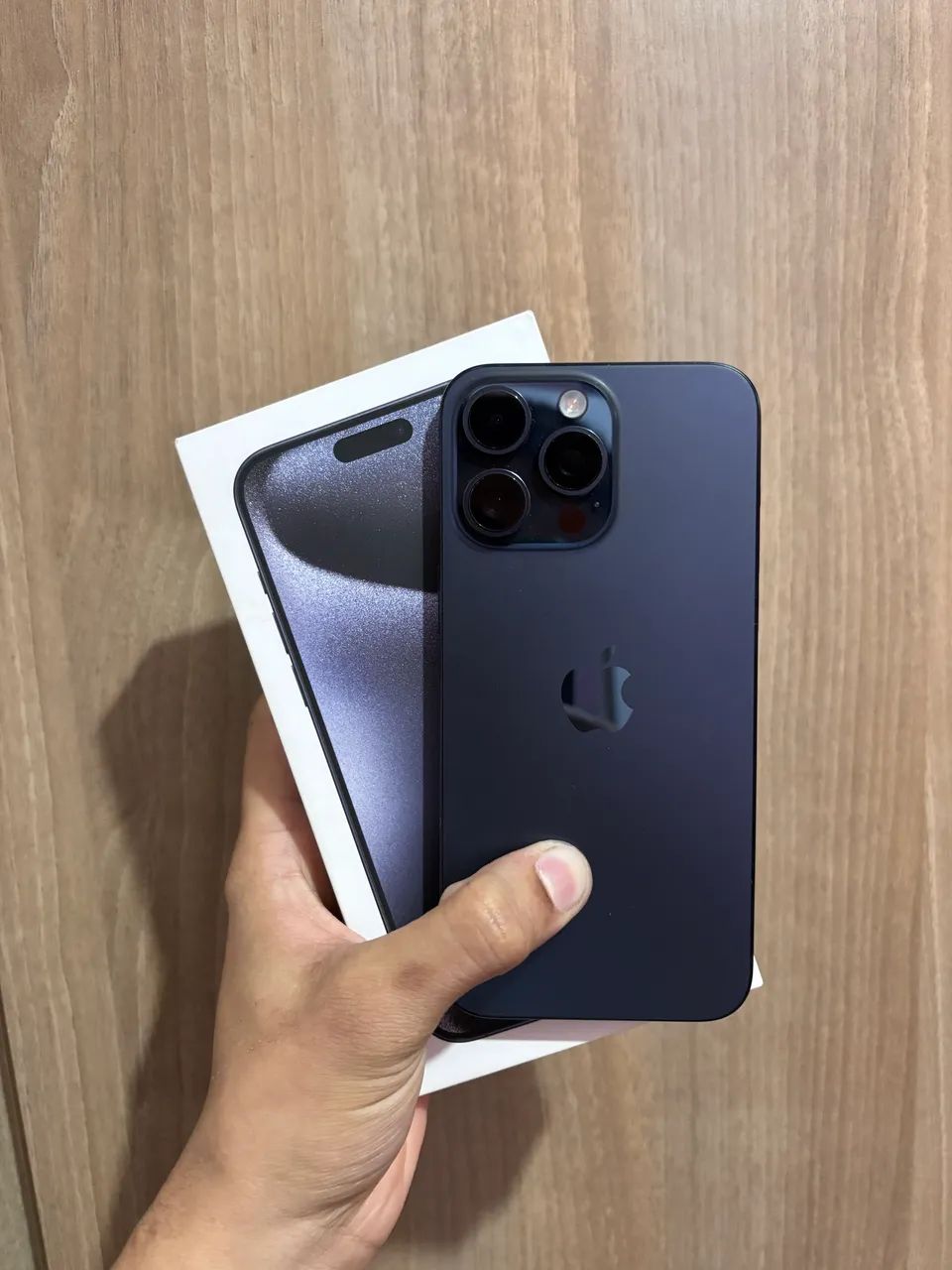 iPhone 15 Pro Max