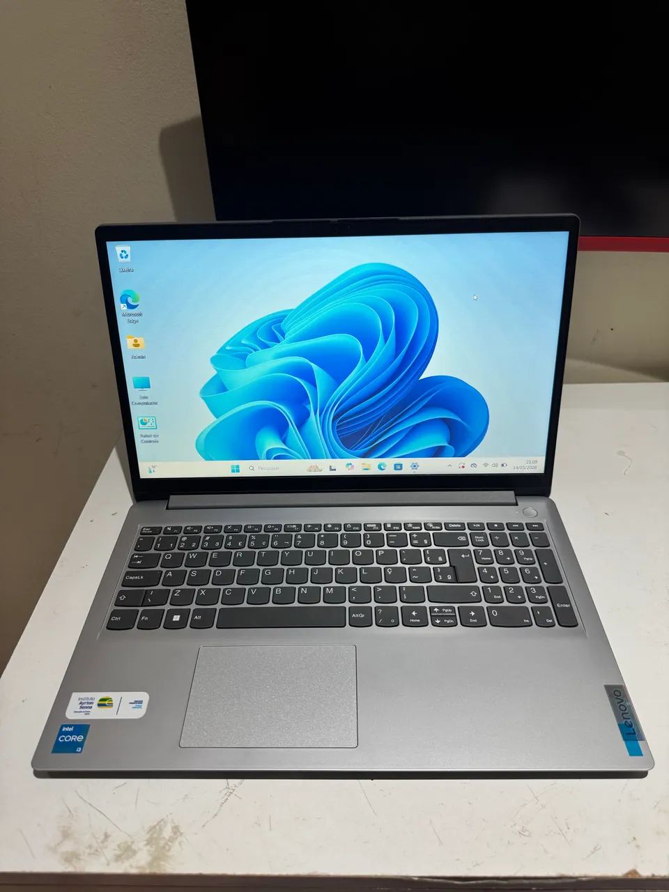 伊*達様 notebook パソコン Notebook Lenovo | i3 12ª Geração | 256GB NVMe | Teclado Numérico