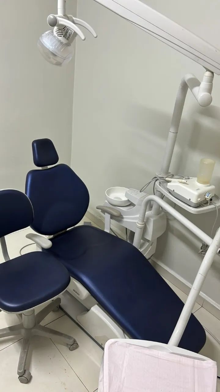 3 Cadeiras odontológica 