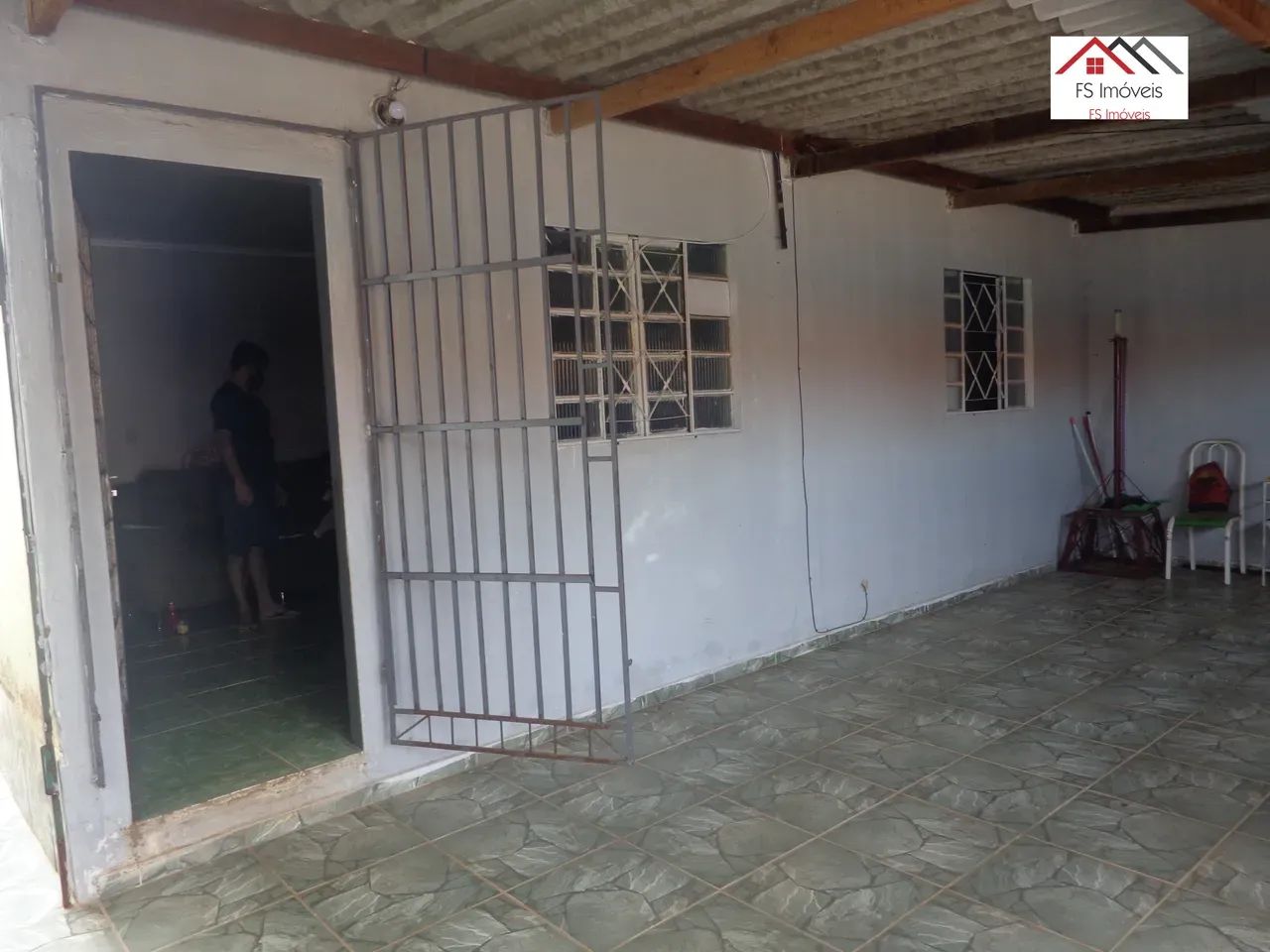QR 221 Aceita Financiamento  Otimo Lote 154 m² com Casa 3 Quartos  Escriturado Samambaia N - Foto 3