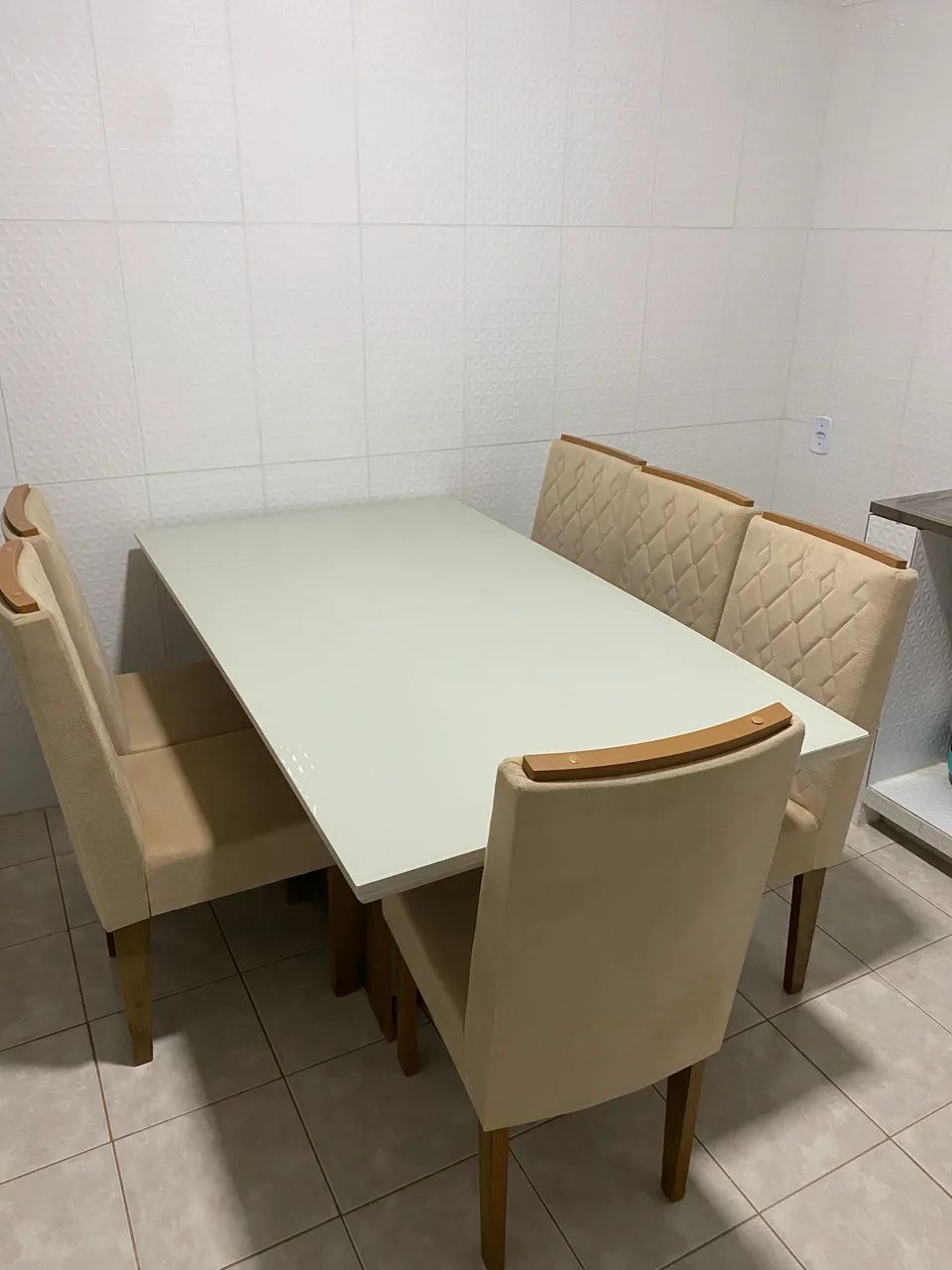 Mesa para Sala de Jantar - 6 cadeiras  - Foto 4