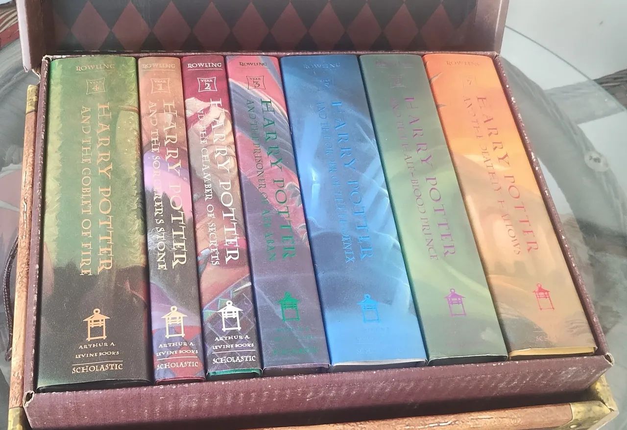 Box Harry Potter em inglês com arca - Foto 3