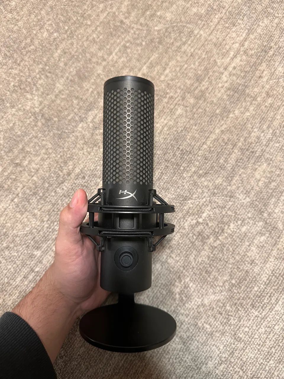 Microfone hyperx quadcast 2 s 