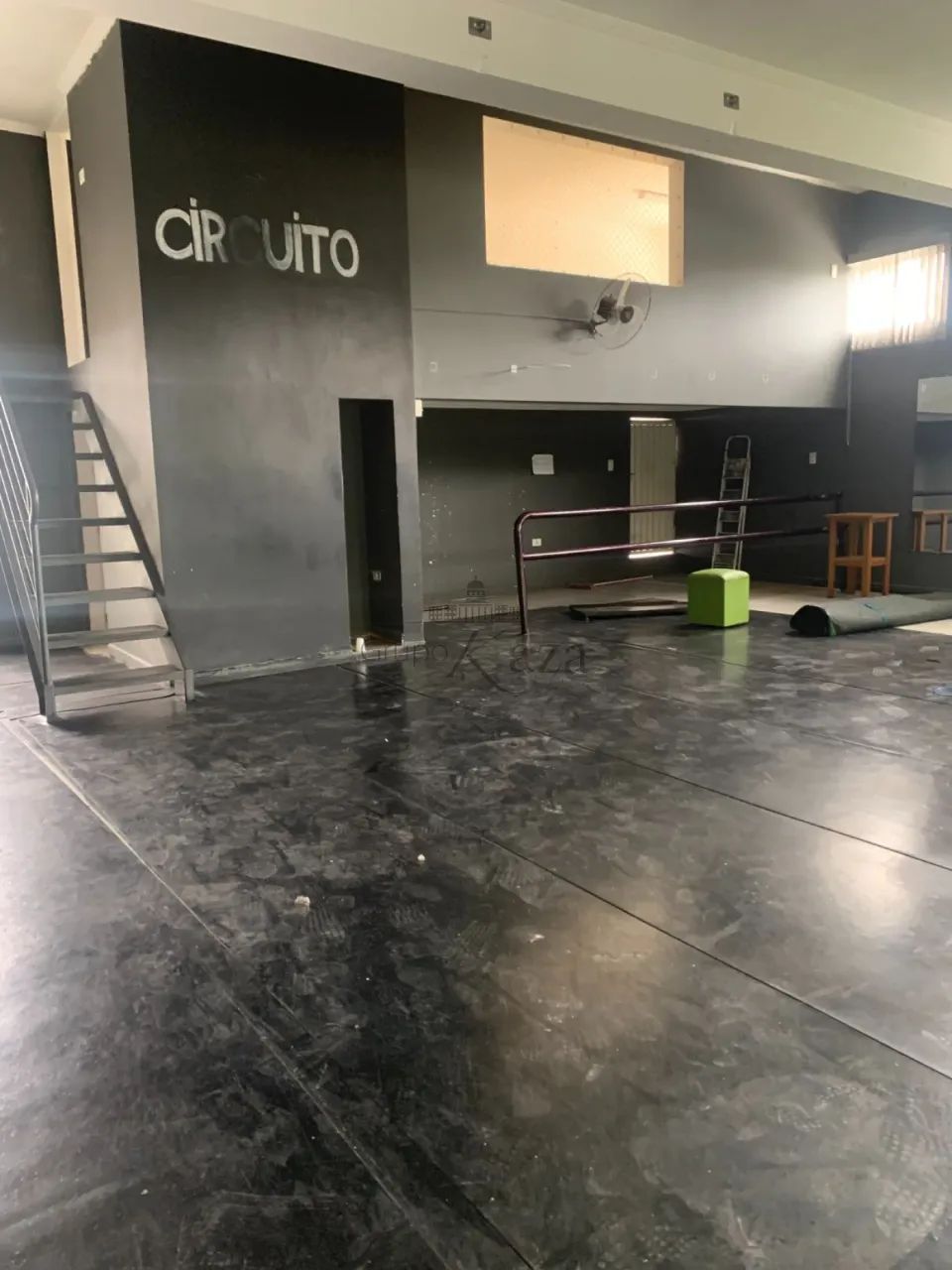 Prédio - Comercial - No bairro Jardim América - 645m². - Foto 5