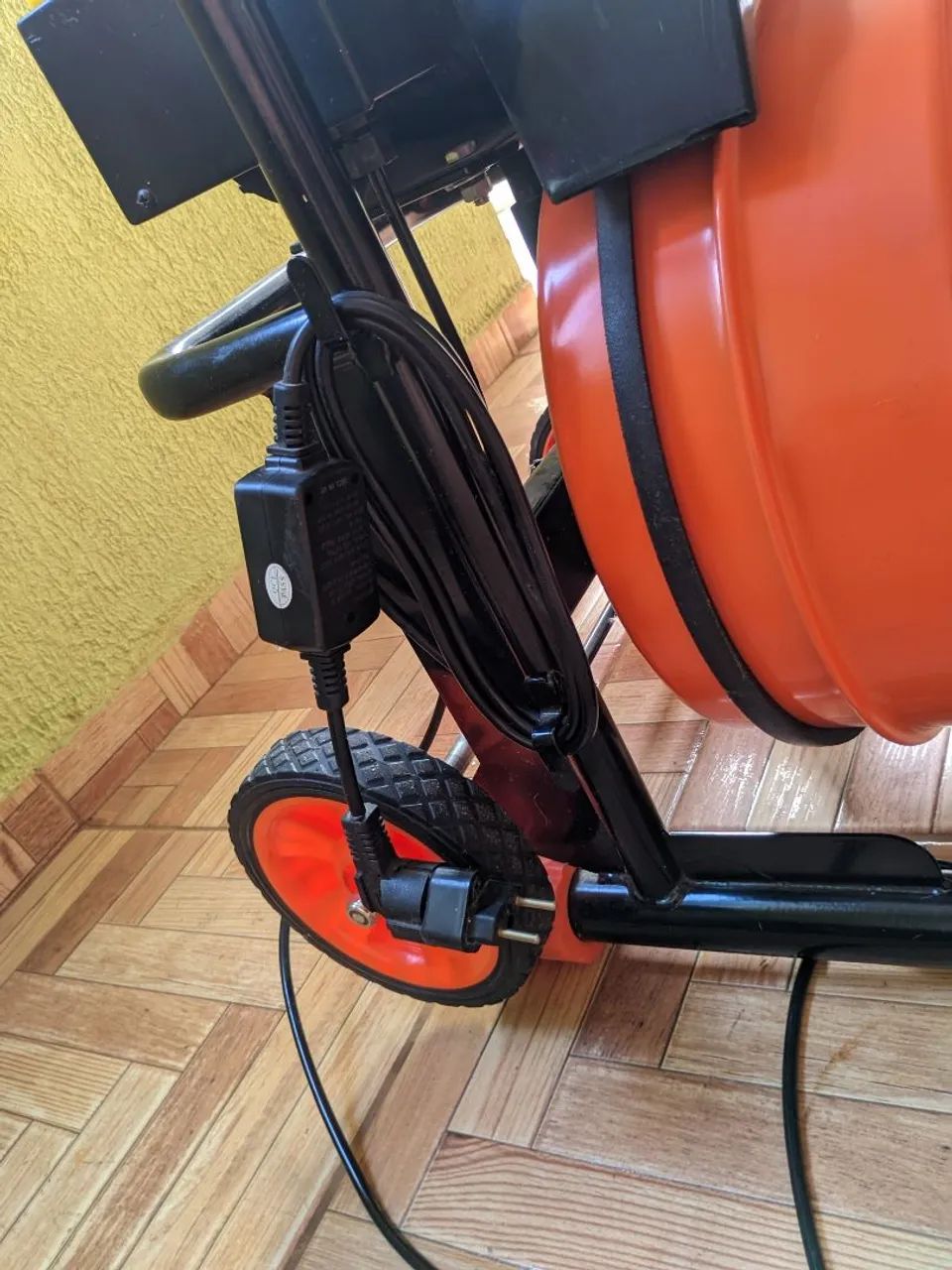 Desentupidora de tambor rotacional 220 com acessórios  - Foto 4