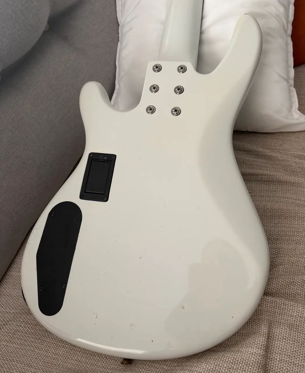 Baixo Yamaha BB405  - Foto 3