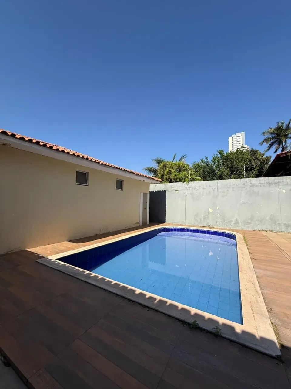 Casa térrea avenda com 220 m2, 840 m2 de terreno com 4 quartos em Jardim Cuiabá - Cuiabá - - Foto 5