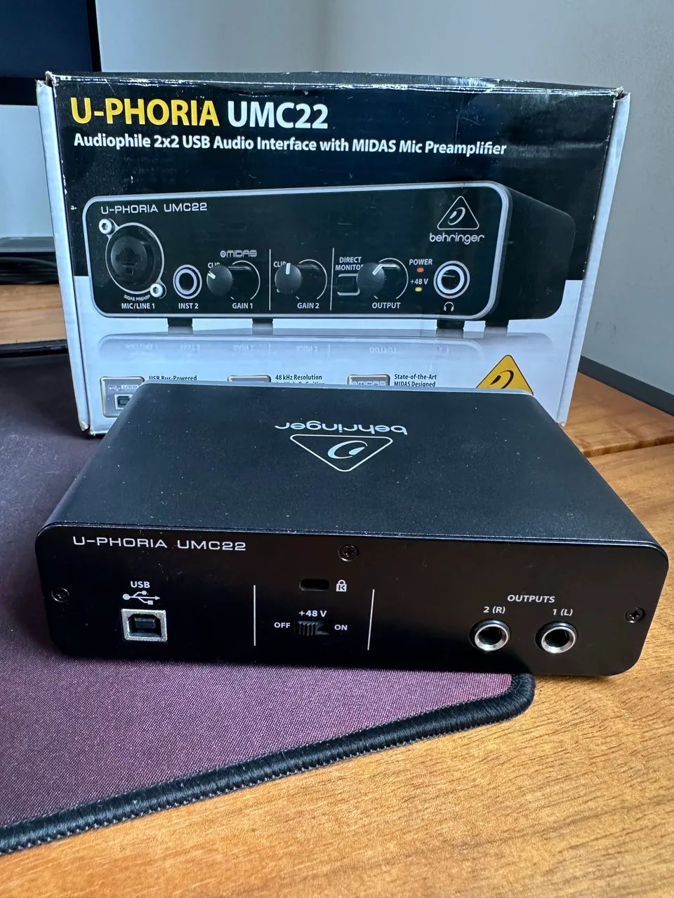 Interface de áudio Behringer UMC22 - Foto 2