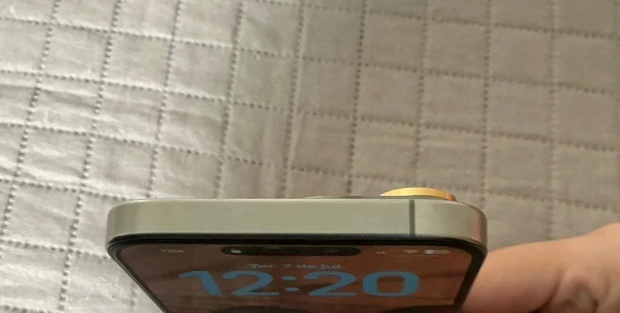 iPhone 15 pro Max 256 - Foto 4