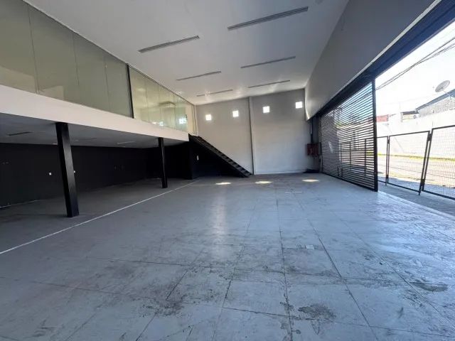 Prédio Comercial 625m² c/ 4 Salas Amplas e Poço Artesiano em Flores  - Foto 3
