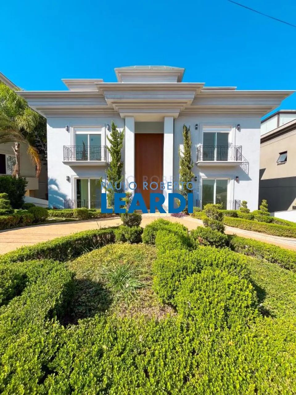 CASA EM CONDOMÍNIO - TAMBORÉ - SP