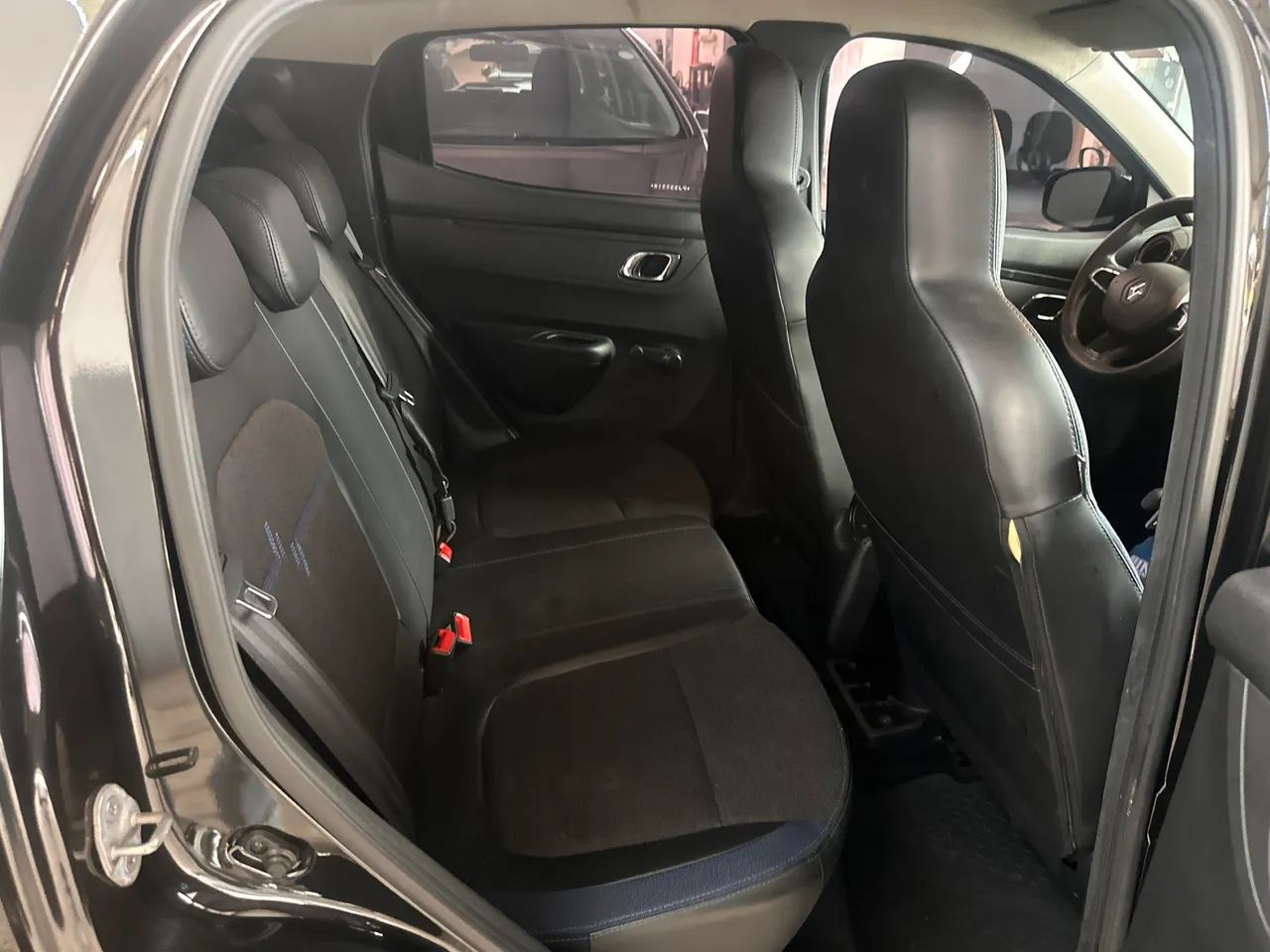 Renault Kwid Intense 1.0 Flex 12V 5P Mec. 2023 - Foto 5