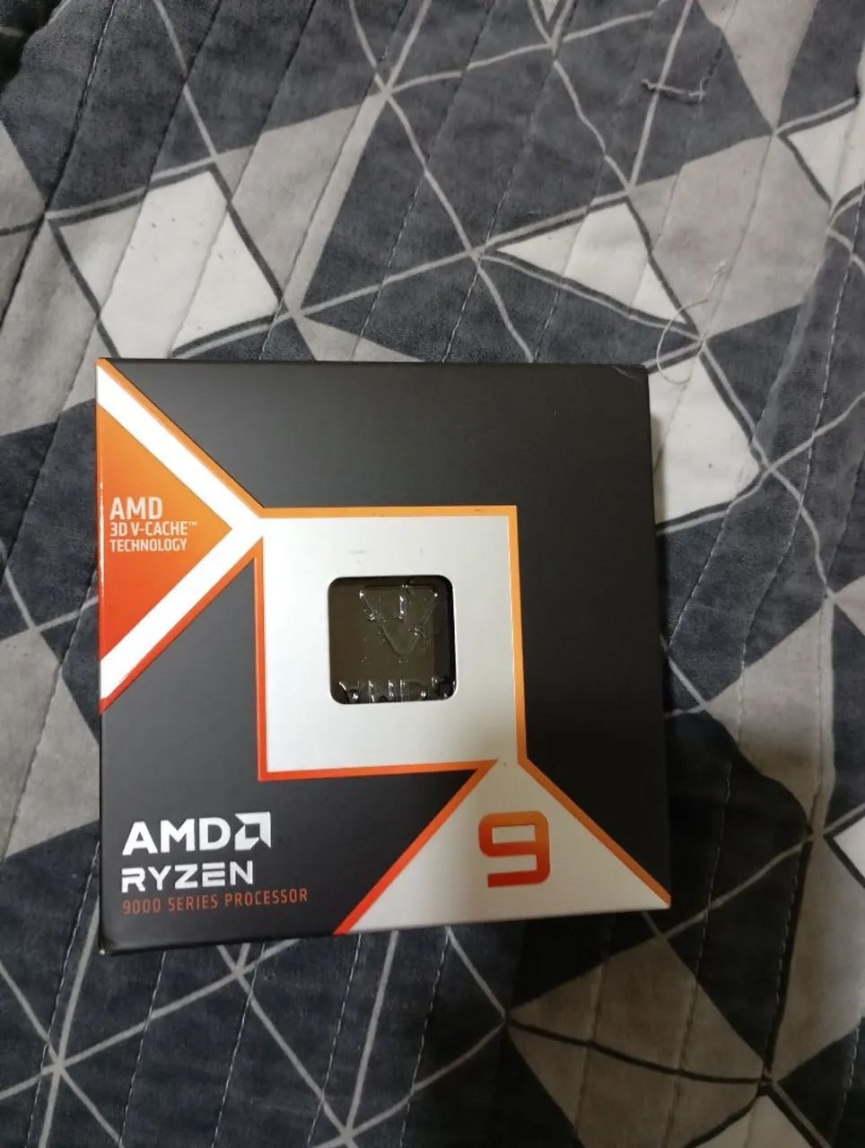 Ryzen 9 9950x3d - Foto 3