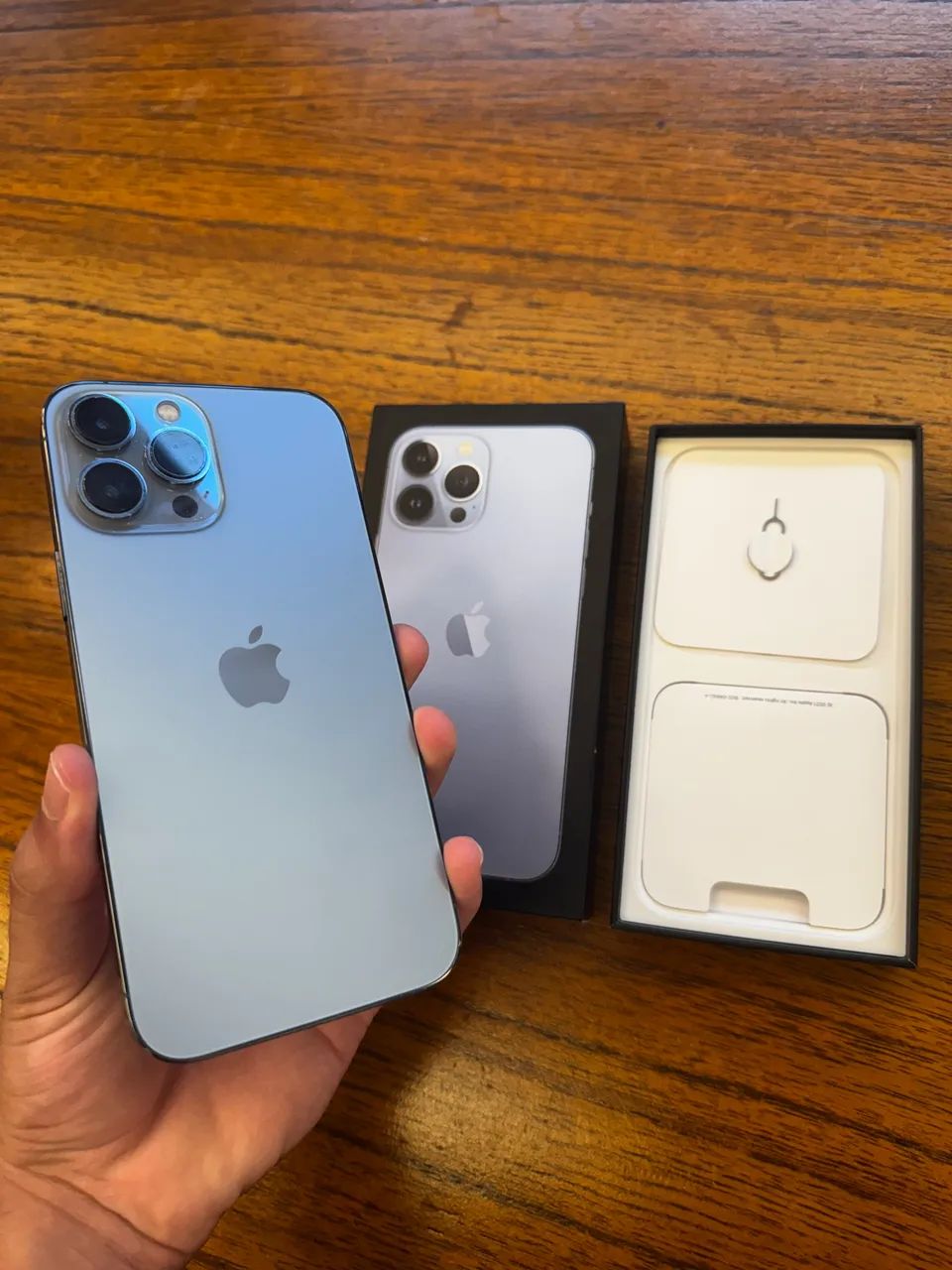 iPhone 13 Pro Max 256gb, 90% de saúde da bateria - Celulares e