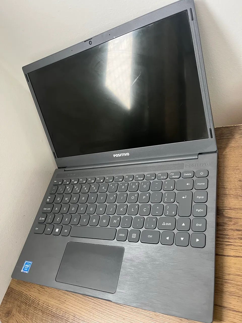 Notebook positivo master N1250 com defeito 