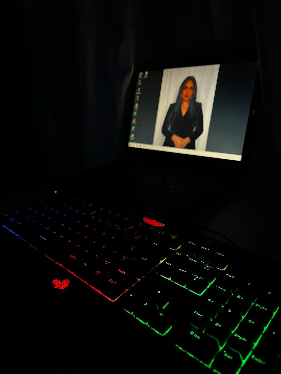 TECLADO EM PERFEITO ESTADO - Foto 2