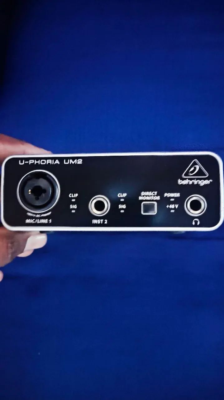 Placa de audio Behringer um2  - Foto 3