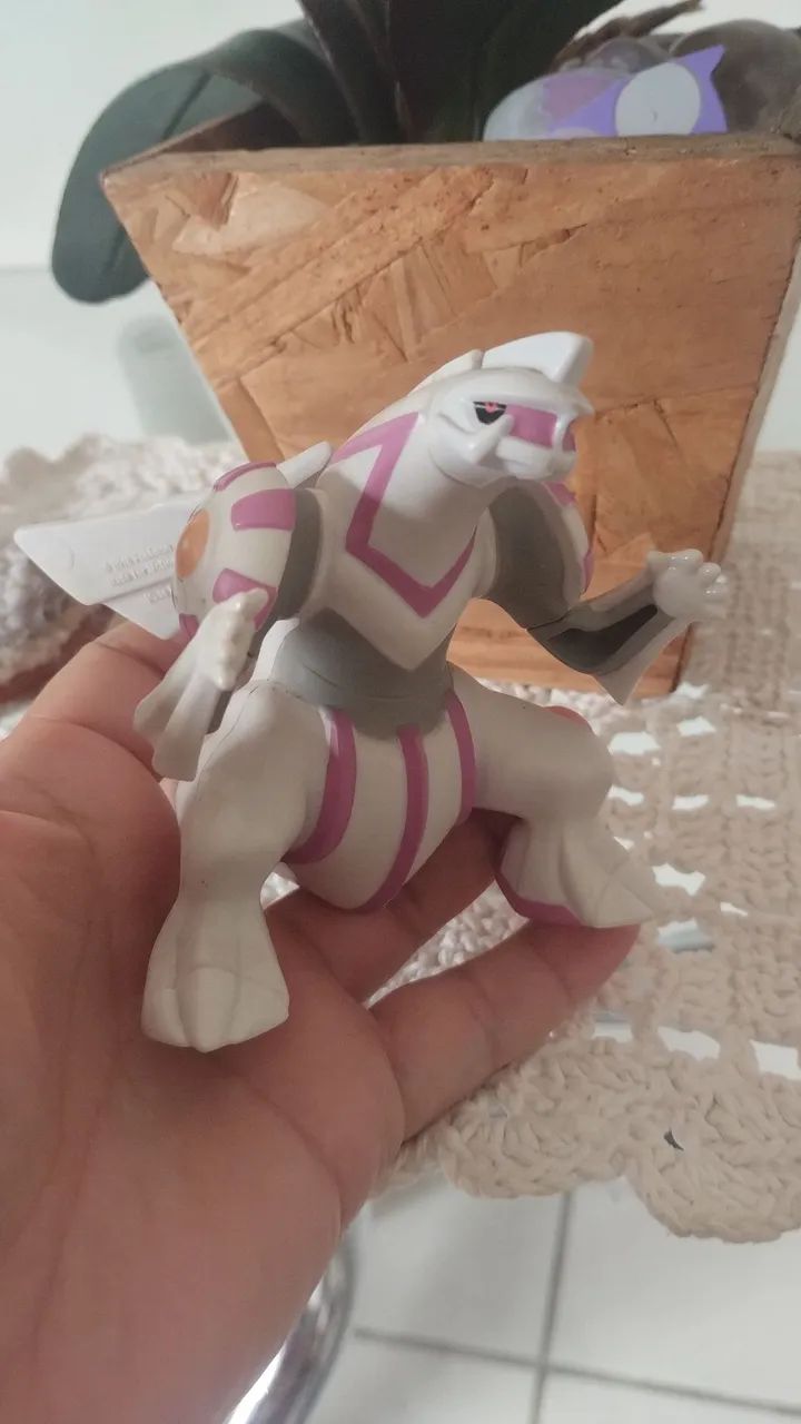 Boneco Pokémon3