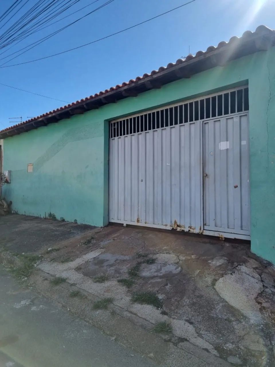 Vendo ótima casa na Santa Maria 