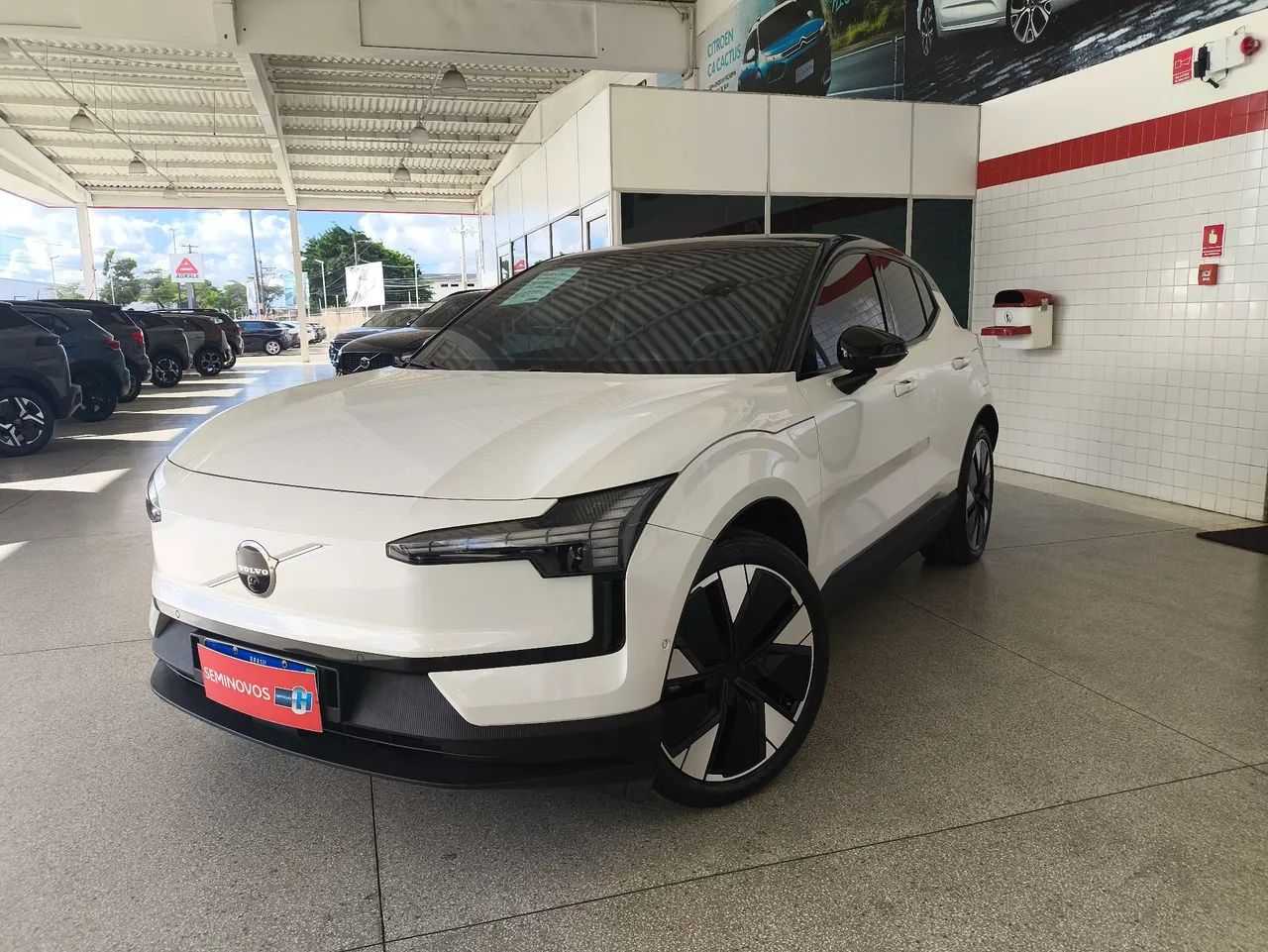 Volvo Ex30 2025