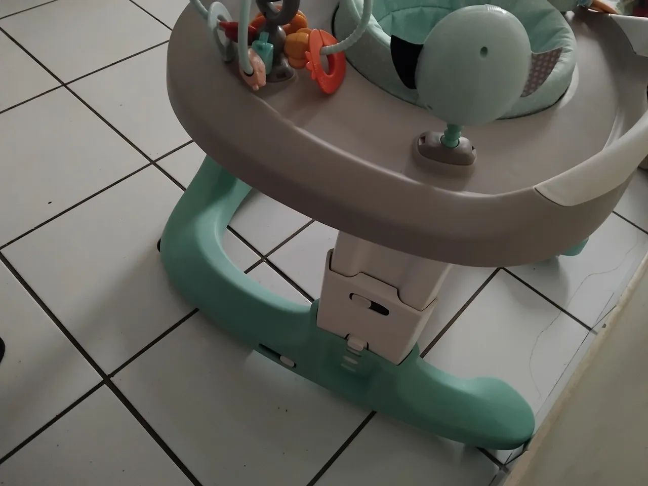 Andador de bebê  - Foto 5