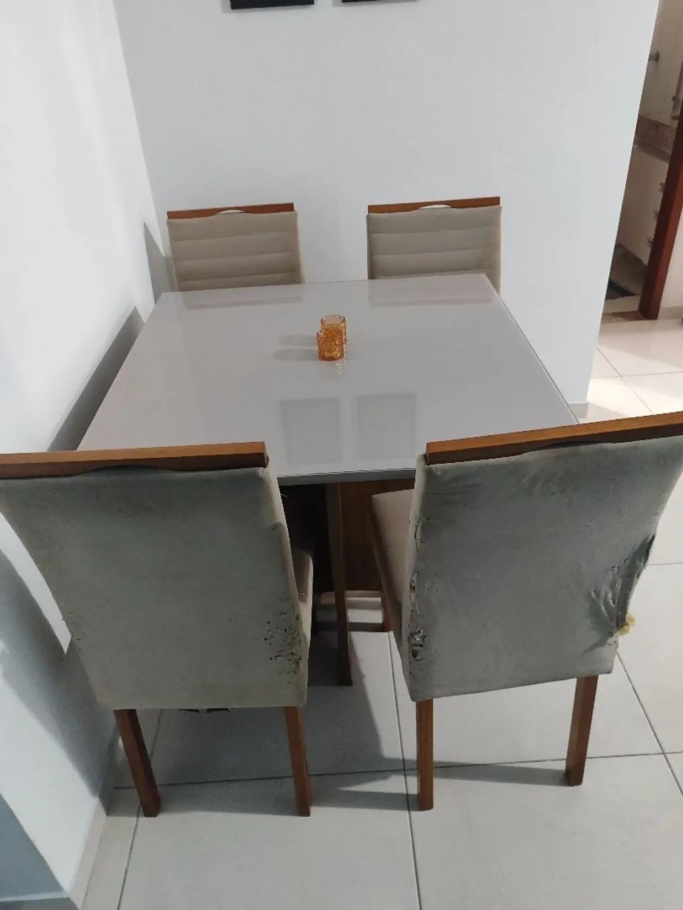 MESA DE 4 LUGARES - Foto 2