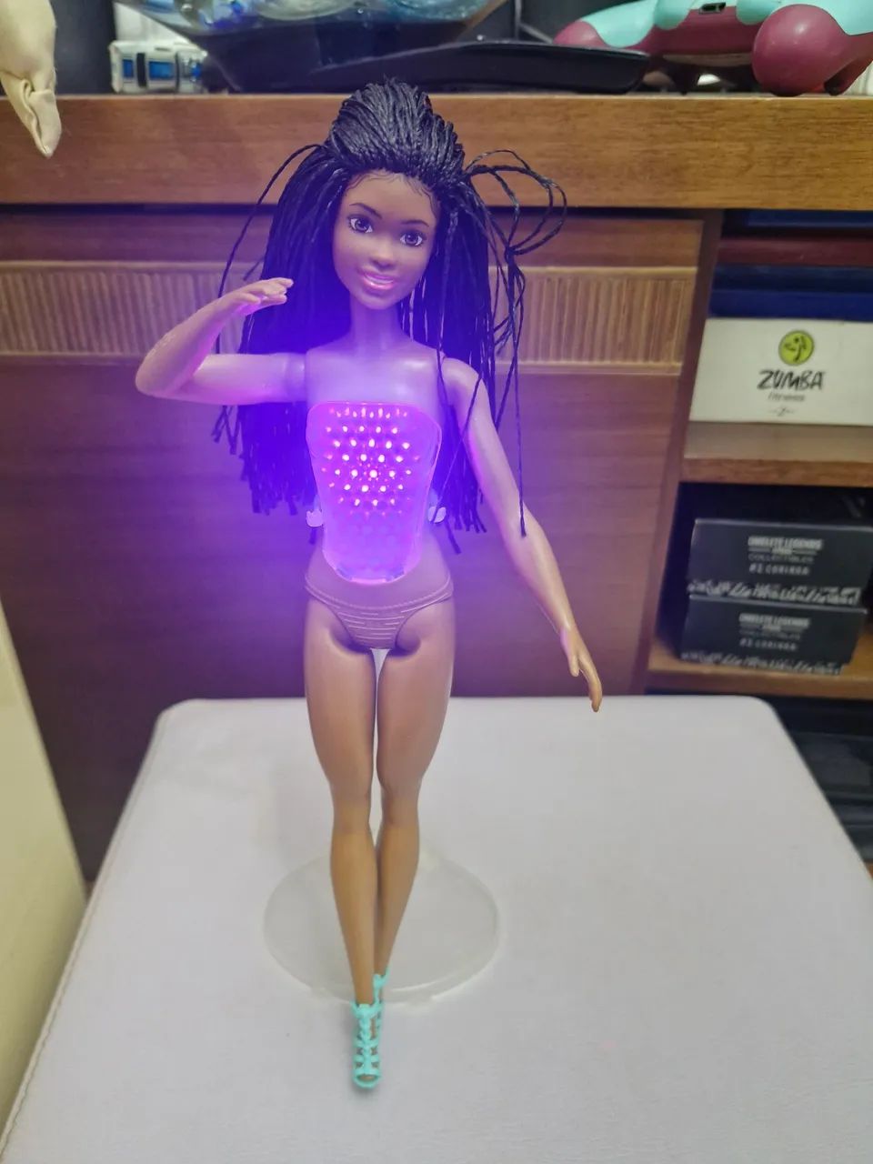 Boneca Barbie Brooklyn Roberts , funcionando - som e led - rara - Foto 3
