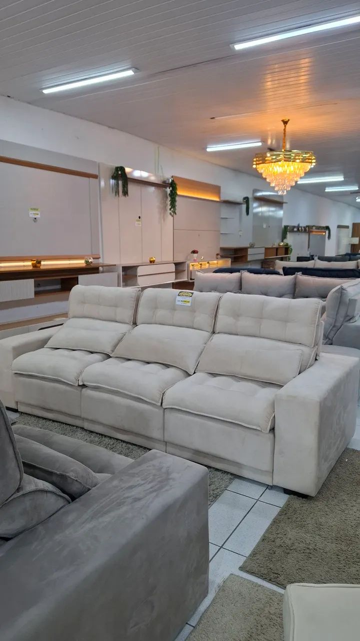 Sofazão tamanho família 2.85M com molas em promoção 