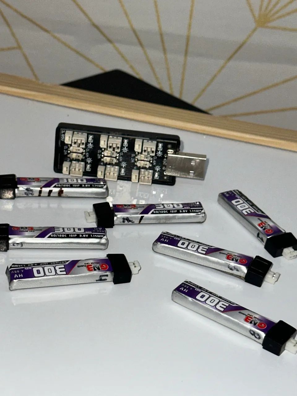 FPV- Bateria 1s + carregador  - Foto 3