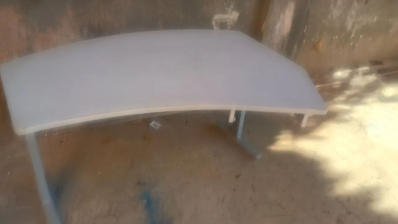 Mesa de escritório estilo gerente de banco  - Foto 2