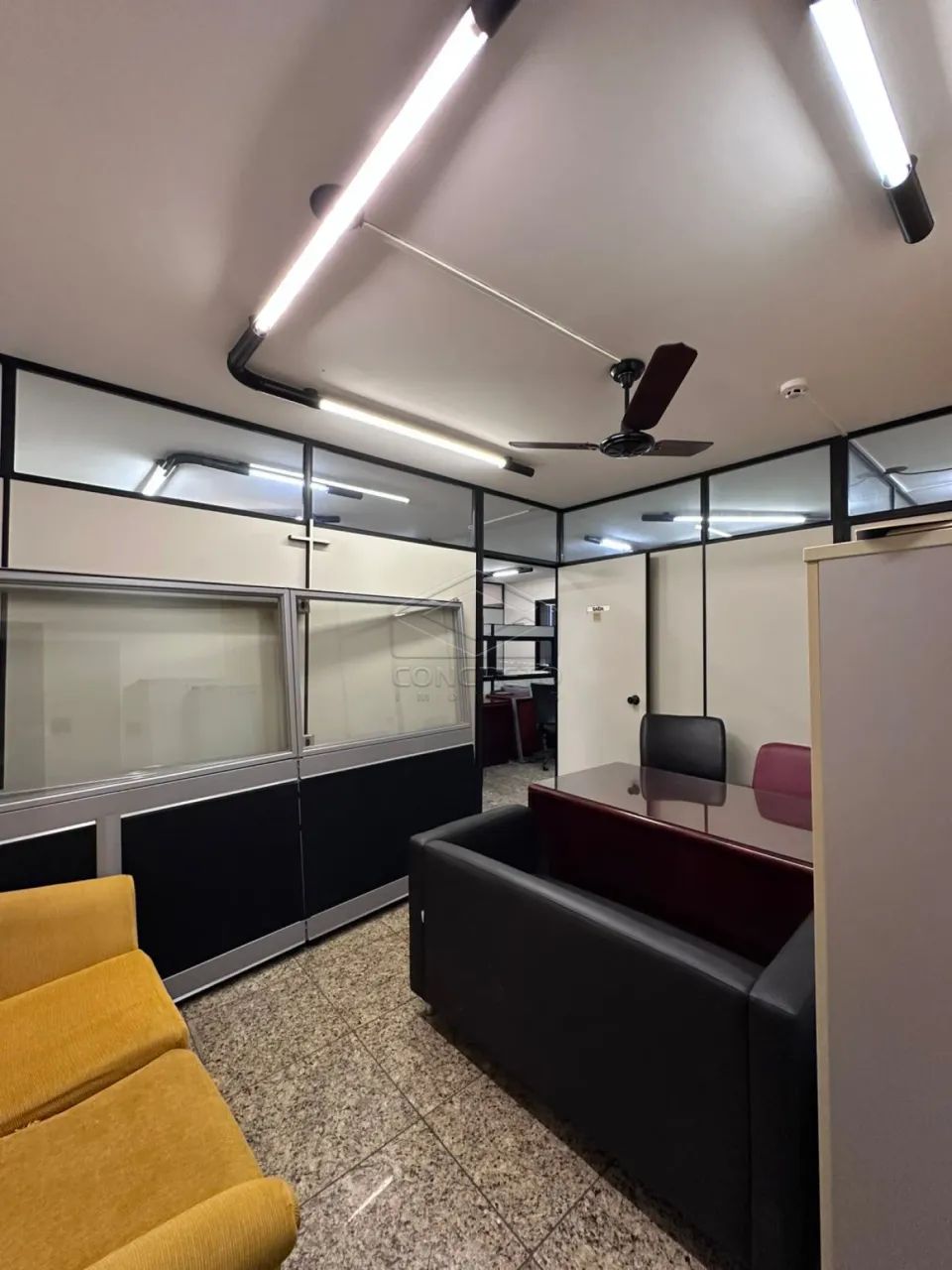 CENTRO EMPRESARIAL RIO BRANCO - AMPLA SALA EM ÓTIMA LOCALIZAÇÃO - Foto 2