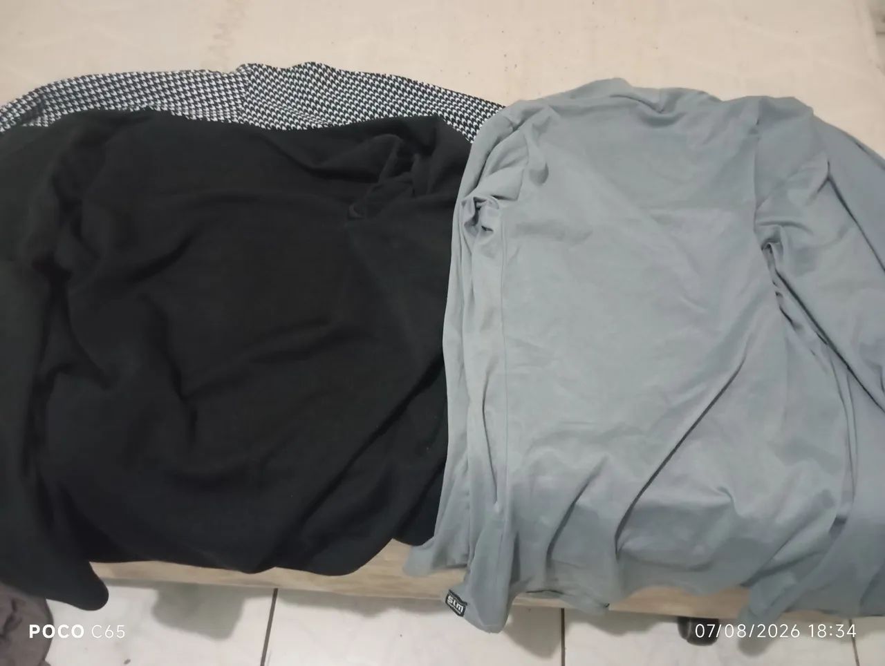 Roupa para bazar - Foto 4