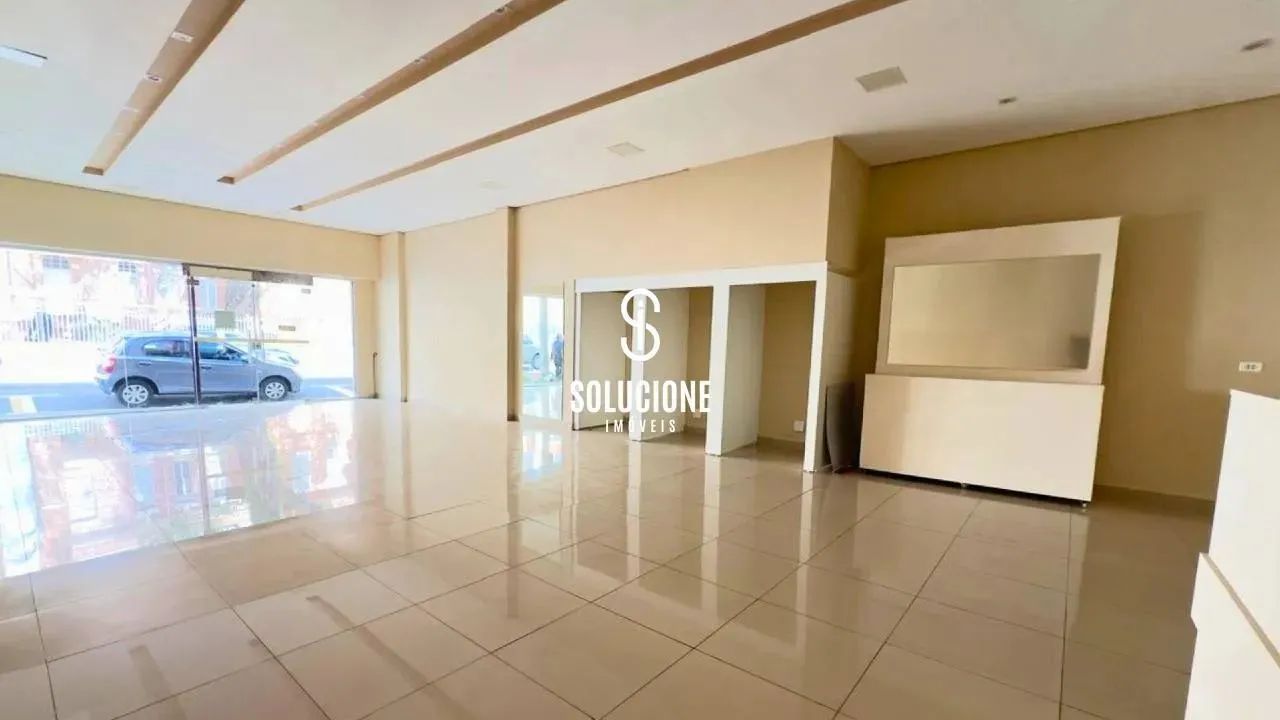 Ponto Comercial com Salão e 2 banheiros para Alugar, 200 m², R$ 5.500 no Centro - Foto 2