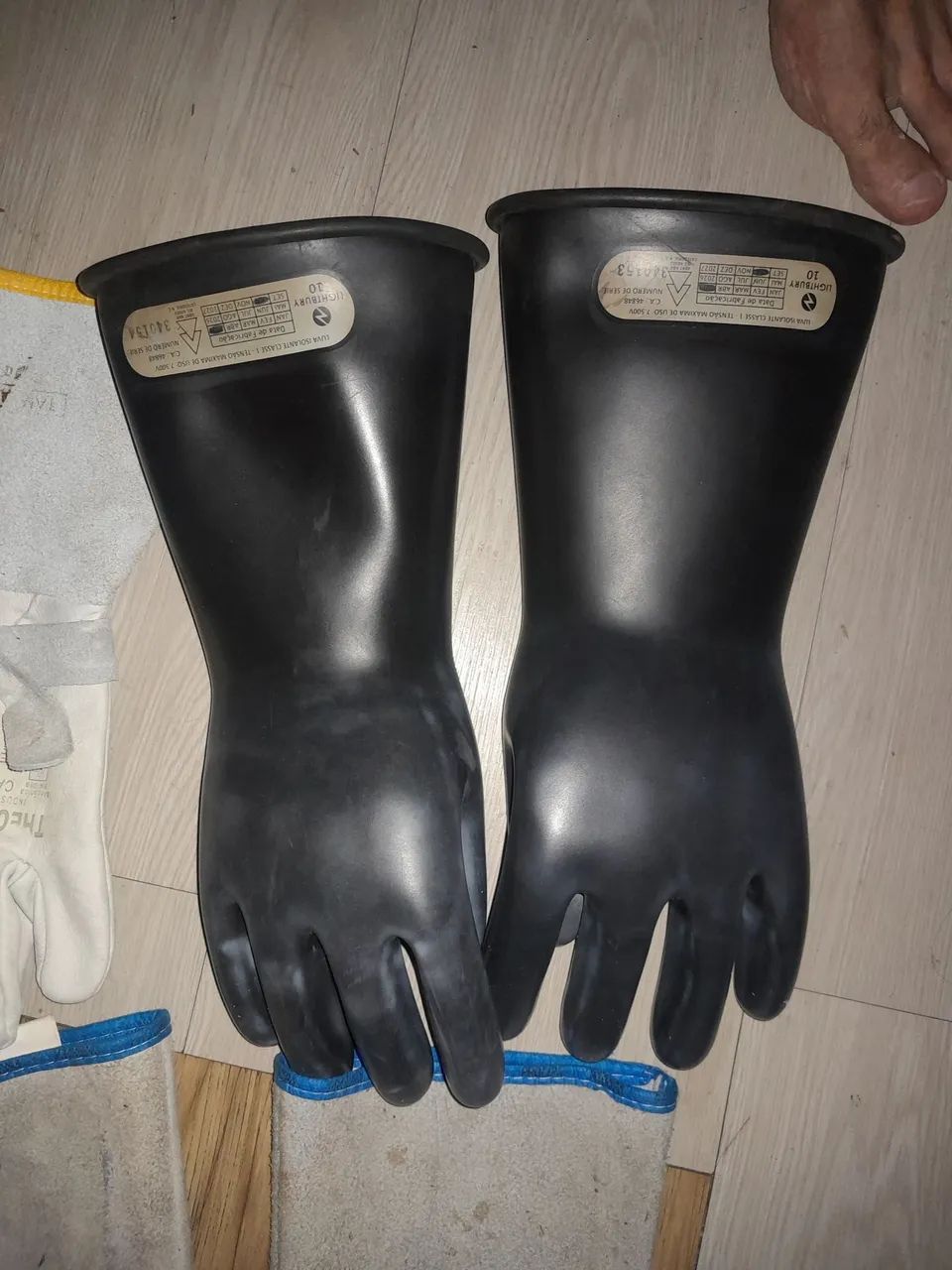 Vende se Luvas de eletricista, tudo juntos, - Foto 5