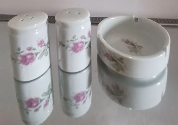CONJUNTO ANTIGO GALHETEIRO CINZEIRO  - Foto 2