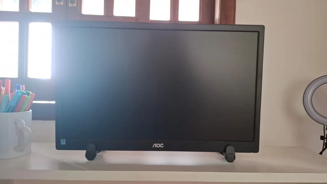 Monitor AOC E970SW 18,5" VGA + Cabo de Força - Foto 2