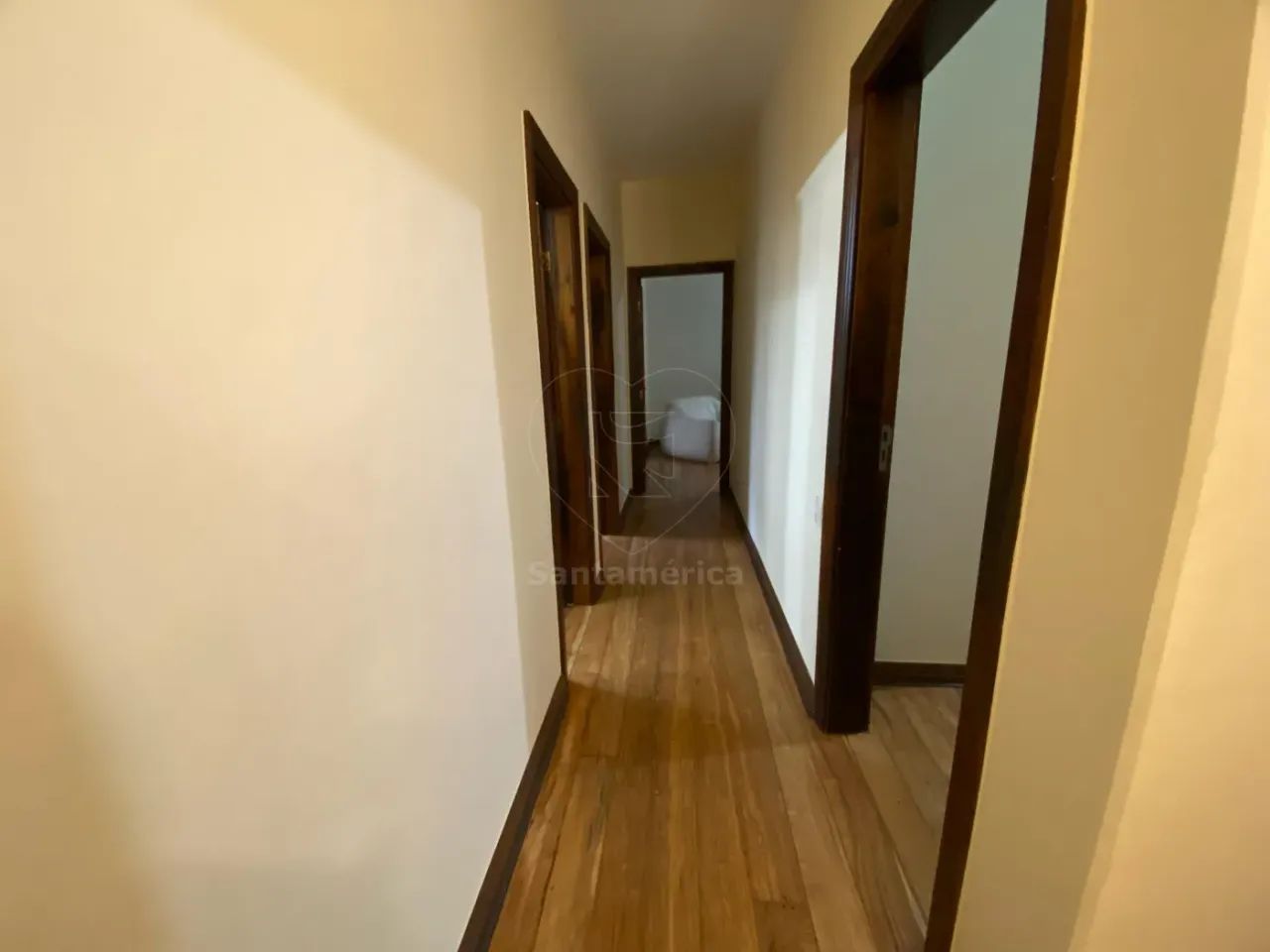 Sala comercial para locação localizada no principal ponto do Centro - Foto 5