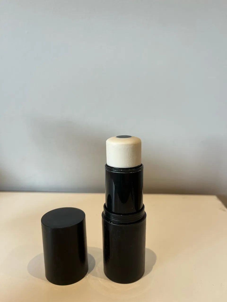 Primer matte stick milk importado - Foto 3