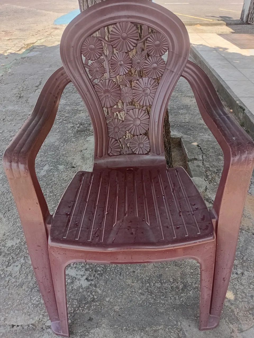 Cadeira de plastico