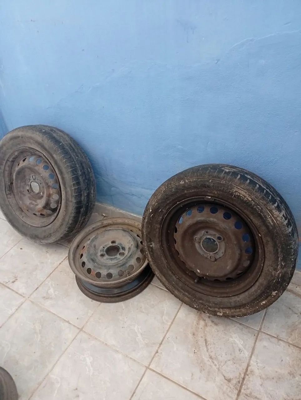 RODA DE FERRO KWID