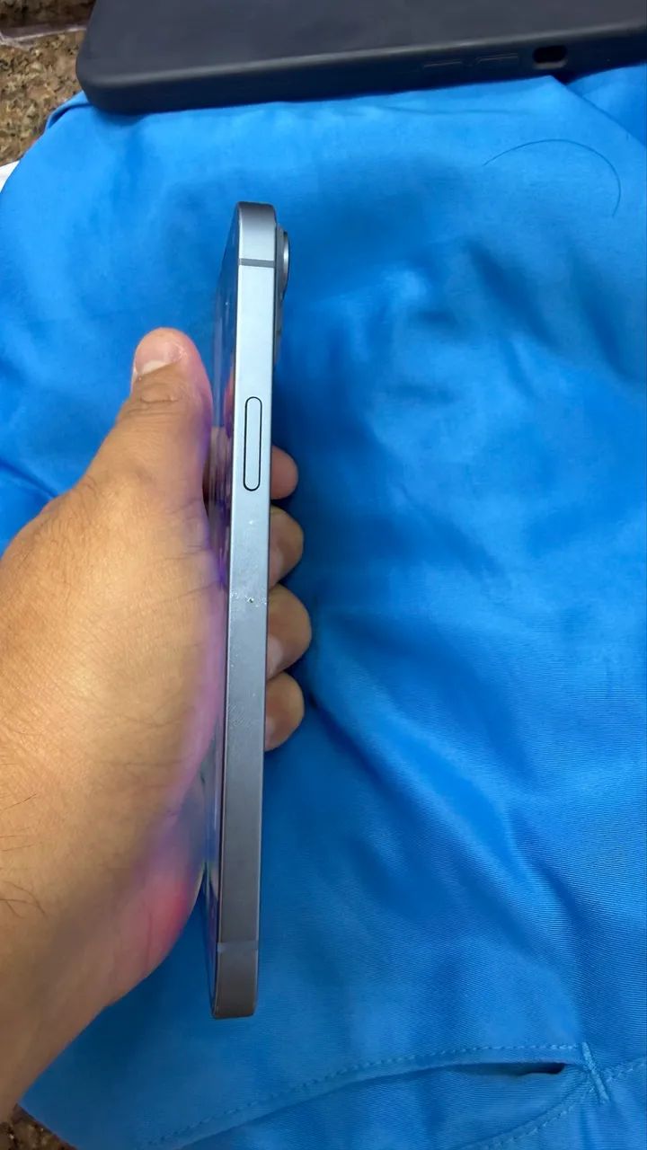 iPhone 14 Plus semi novo apenas aparelho  - Foto 4