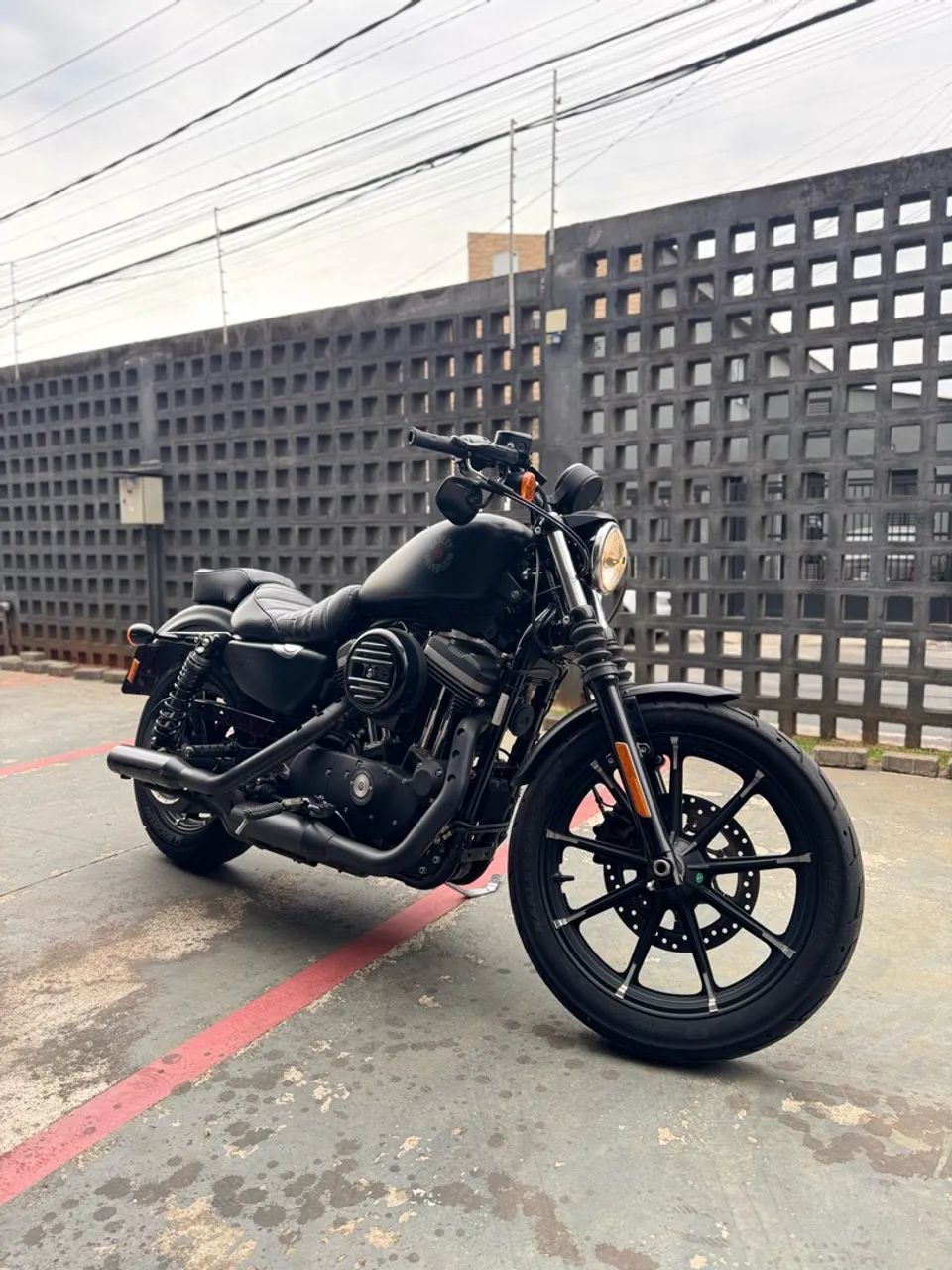 Harley Davidson 883 Iron - Foto 3