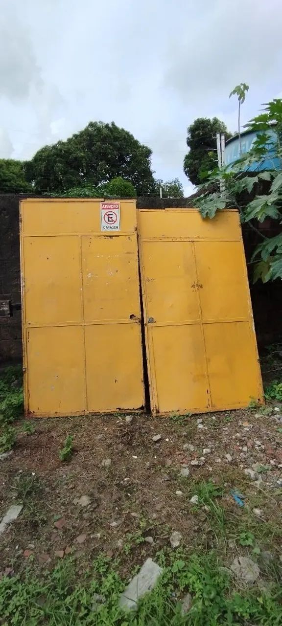 Vendo Portão Em Perfeito Estado 